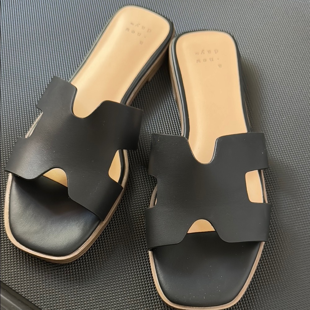 A New Day Black H-Style Leather Sandals
